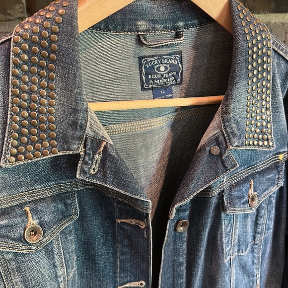 Lucky Brand Studded Denim Jacket XL, Cropped. Like New! - Picture 5 of 6